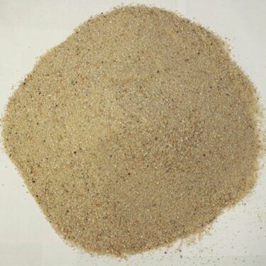 Silica sand used as a filter bed for water purification and potabilization.