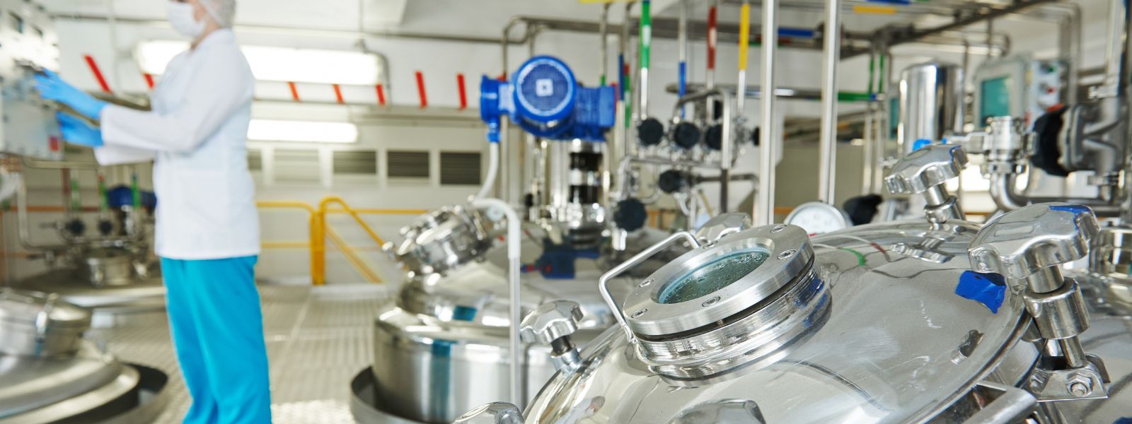 Equipos de purificación de agua y productos de farmacéutica y laboratorio